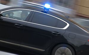 Почему водители ставят мигалки и антенны на машины и чем это может обернуться