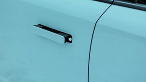 В Китае с 2027 года запретят электронные дверные ручки в электрокарах