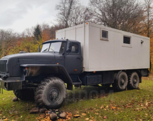 В Армавире продают уникальный автодом на базе Урал 4320 с пробегом 60 тысяч км