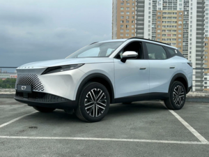 Omoda C7: чем удивит новый кроссовер на платформе Chery в 2026 году