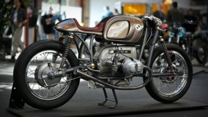 BMW R100/7 Tsurugi: кастом, который ломает привычные шаблоны мотоциклов