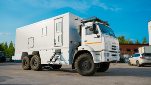 КамАЗ 43118: рабочий автодом нового поколения с лабораторией и умной техникой