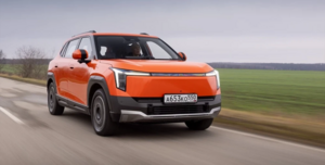 Сравнение электромобилей и авто с ДВС в России: что выгоднее в 2026 году