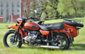 Семь легендарных советских мотоциклов: от «Урала» до «Минска» и обратно