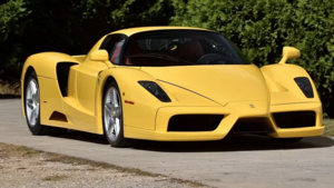 Уникальный Ferrari Enzo с пробегом 1045 км спустя 23 года выставлен на аукцион