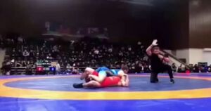 Скандал на ковре: Неспортивное поведение омрачило юниорский турнир по вольной борьбе