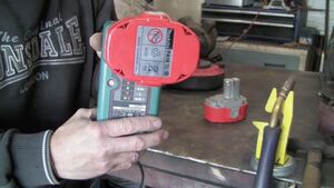 Как восстановить аккумулятор шуруповерта