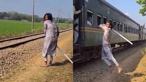 Как воруют телефоны у пассажиров поездов в Пакистане: ловкий удар палкой на ходу