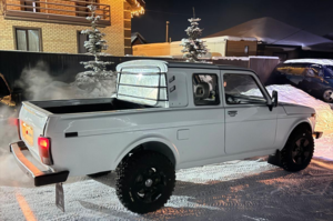 Редкая Лада Нива Пикап 2000 года с уникальным тюнингом выставлена на продажу в Челябинске