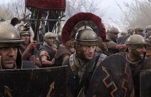 Почему римляне не использовали защиту для прикрытия рук и ног