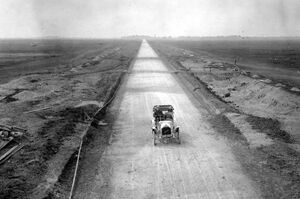 Сесть за руль автомобиля 100 – 120 лет назад. Каково это было?