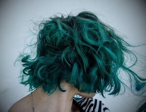 Почему у людей нет синих или зелёных волос