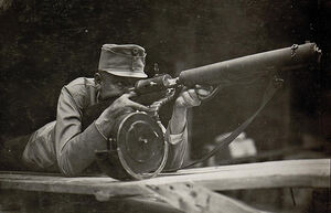 «Максим» в миниатюре: зачем пистолету-пулемёту водяное охлаждение