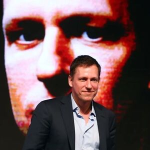 Кто создает ИИ, которые будут управлять миром