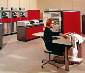 1964 год: Переломный момент в цифровой революции, или как ошибки IBM открыли двери для новых гигантов