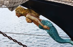Для чего на носах кораблей устанавливали огромные фигуры, весящие по несколько тонн