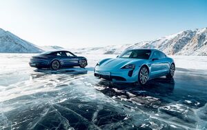 Porsche не планирует снимать Taycan с производства: что происходит с моделью