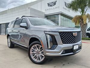 Cadillac Escalade ESV 2026: старт продаж удлиненной версии с новым мотором в России