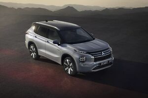 Mitsubishi Outlander нового поколения: плюсы и минусы гибридного кроссовера