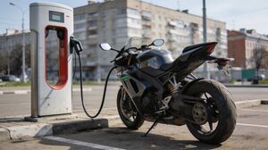 Электромотоциклы: реальные ограничения пробега, зарядки и стоимости в 2026 году
