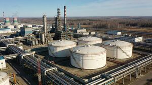 Казахстанский НПЗ начнет поставки топлива в Россию из российской нефти