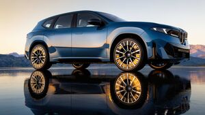 BMW iX3: старт предзаказов в Китае, но дилеры остались без машин