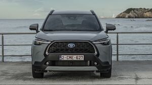 Toyota Corolla Cross: особенности, комплектации и нюансы выбора для российского рынка