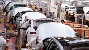 Почти половина британцев выбирают китайские автомобили: рост интереса и новые рекорды