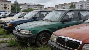 Почему исчезают легендарные автогиганты: разбор провалов и последствий
