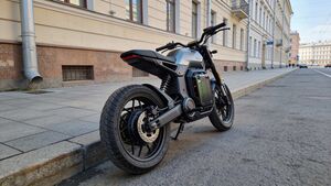 Какие права нужны для электромотоцикла в 2026 году и чем грозит езда без них