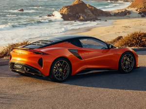 Lotus выводит на рынок Китая три новые модели: спорткар, электроседан и кроссовер