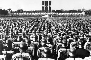 Как Гитлеру удалось к 1941 году создать самую мощную армию