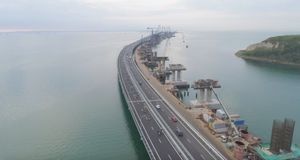 Ищенко о призывах разбомбить Крымский мост: это может стать проблемой США