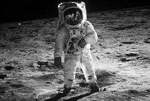 Теория «лунного заговора»: были ли американцы на Луне 