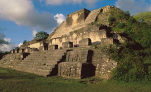 Что привело к гибели цивилизацию майя тысячу лет назад?