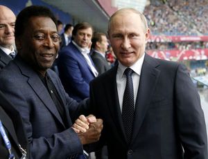 Зачем россии чемпионат мира по футболу