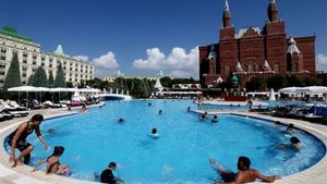 Пьяные ВСУшники две недели громили престижный отель Турции