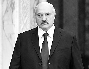 Лукашенко: Связь народов России, Украины и Белоруссии выше политических амбиций