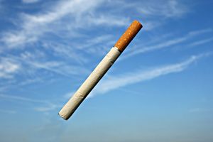 В Минздраве продвигают экологический налог на сигареты