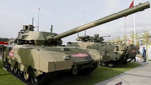 В правительстве объяснили нежелание армии массово закупать танки «Армата»