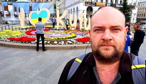 Отношение к русским, дороги и цены в магазинах: россиянин рассказал о своей поездке в киев