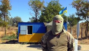 «нас тут откровенно мучают»: украинцы рассказали правду о прохождении границы с крымом