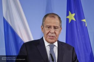 Лавров: Россия призывает Запад вразумить правительство Украины.