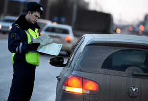 5 незаконных требований ГАИшника, которые водитель не обязан выполнять