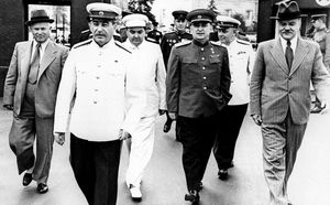 «Свежая кровь»: кто должен был стать новым вождем после Сталина?