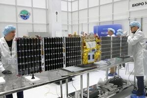 Россия начнет развертывание спутниковой сети «Рассвет» в 2026 году с запуска 300 аппаратов