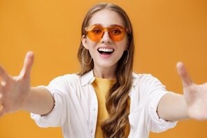 Овершеринг: почему люди делятся очень личным даже с малознакомыми людьми