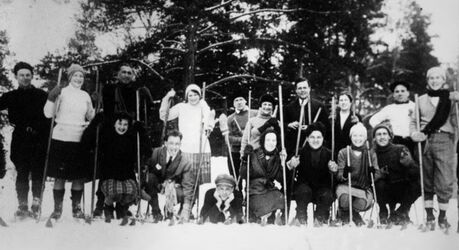 Зимние развлечения: советуют Толстой, Чайковский и Репин