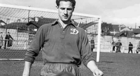 Врачи не верили, что он сможет ходить, а он стал легендой футбола: Как разведчик Владимир Савдунин после 3 ранений победил судьбу