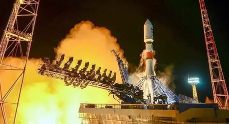 Успешно начато развертывание российской орбитальной группировки связи из более чем 300 спутников